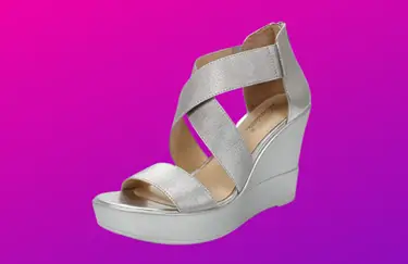 crisscross platforms with wide straps