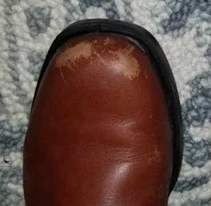 Blundstone boots leather can get some scuffed marks if rubbed against a hard surface